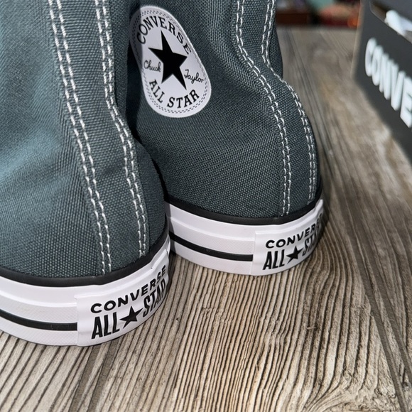 Converse High Tops sneakers green White 9.5 men’s 11.5 woman’s true nature NEW - Picture 6 of 6